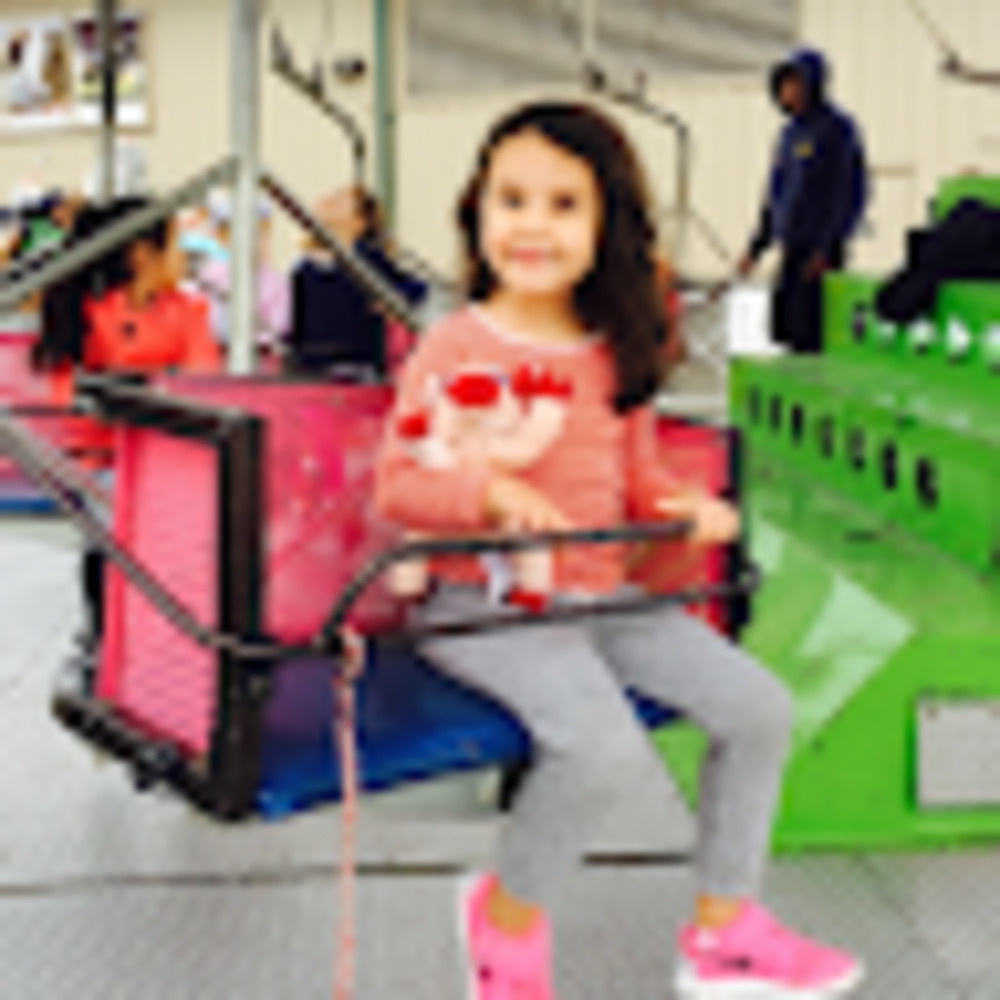 Meet your Posher, Helene